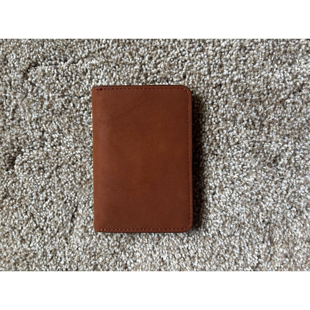 Small Universal Threads Brown Wallet - Picture 2 of 5